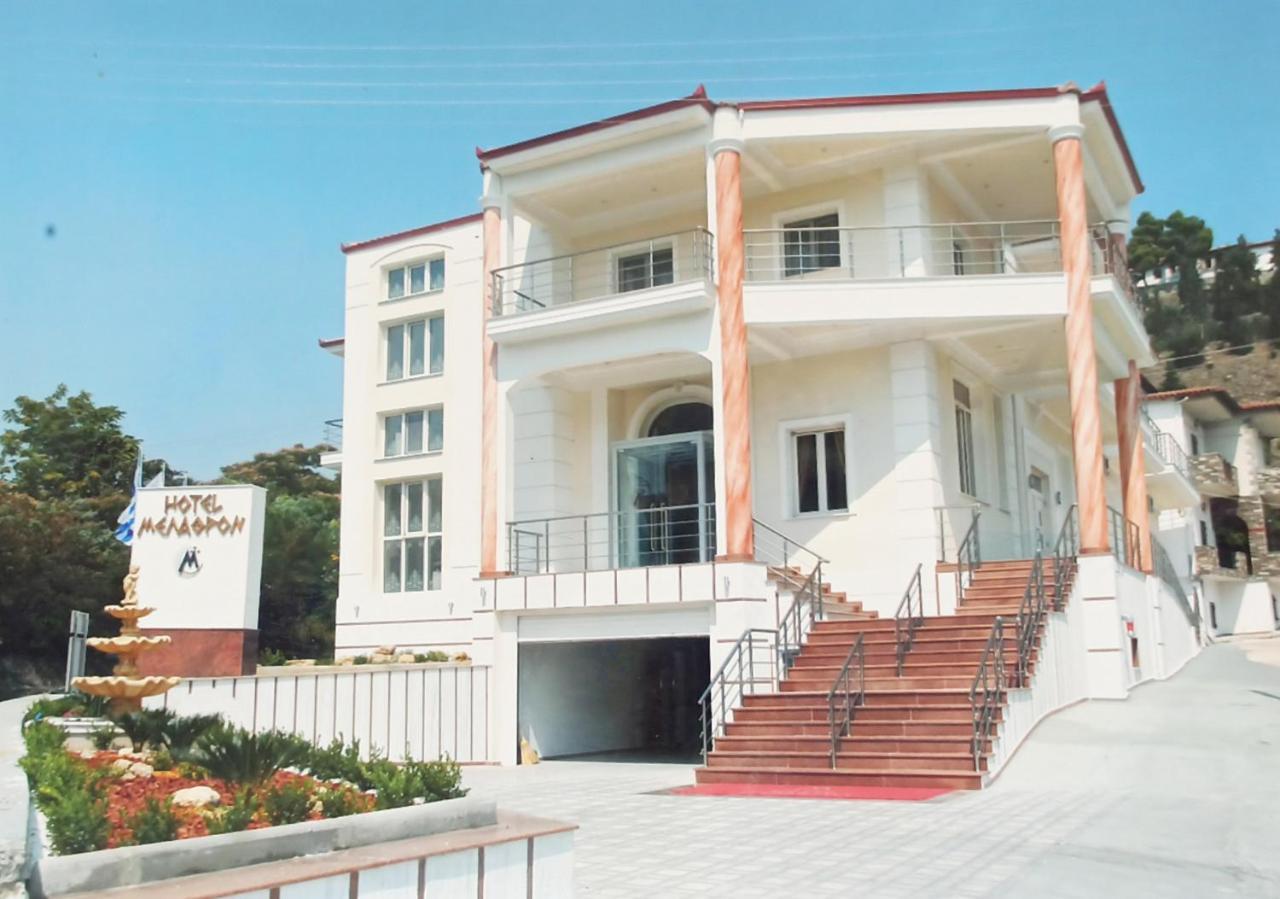 Hotel Melastron Elassona 외부 사진