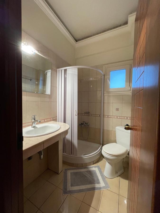 Hotel Melastron Elassona 외부 사진