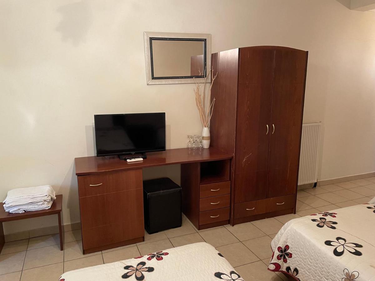 Hotel Melastron Elassona 외부 사진